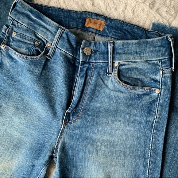 Mother Looker Ankle Fray - Picture 2 of 5